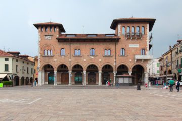 Palazzo della Cassa di Risparmio - Montagnana