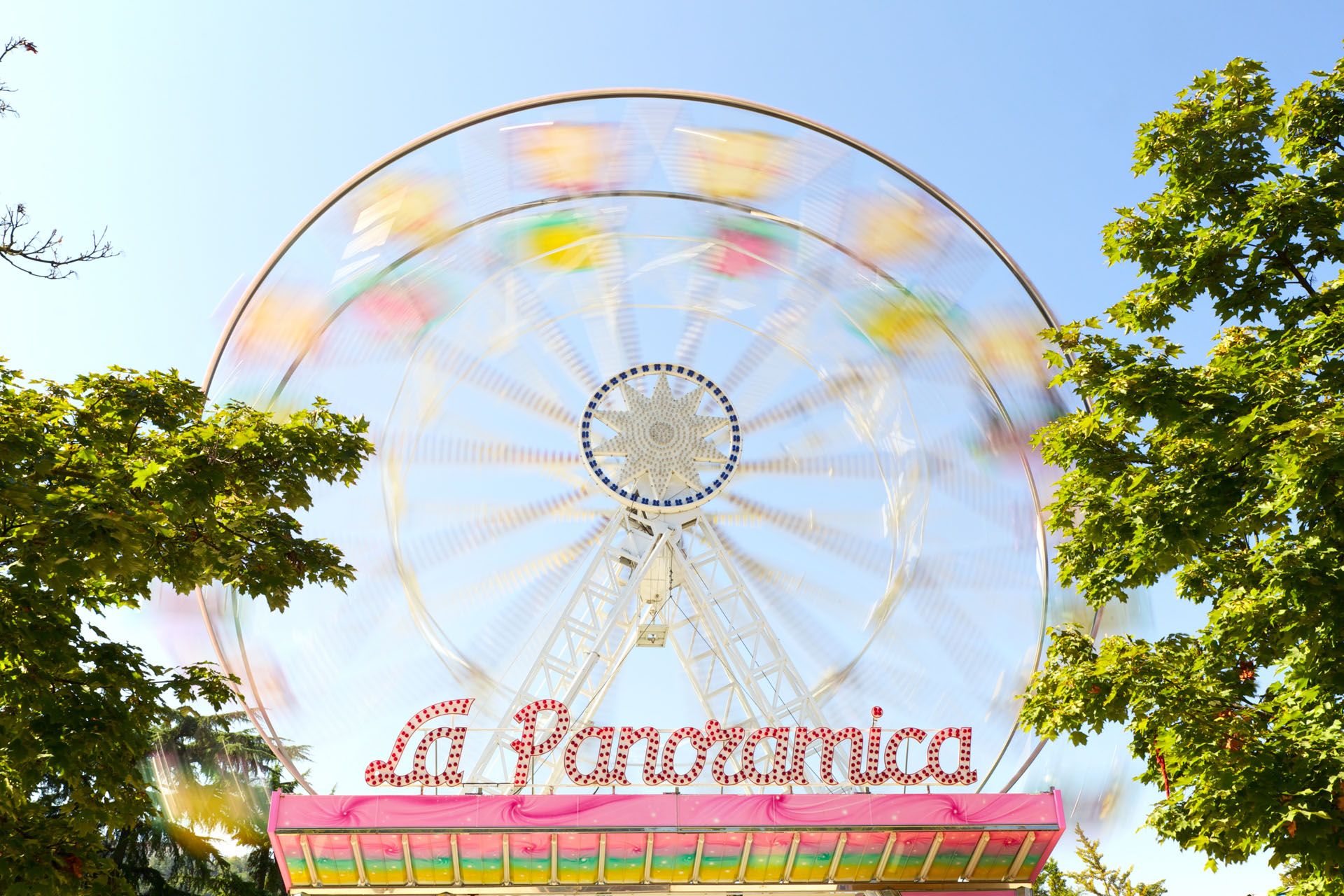 Giostra al luna park