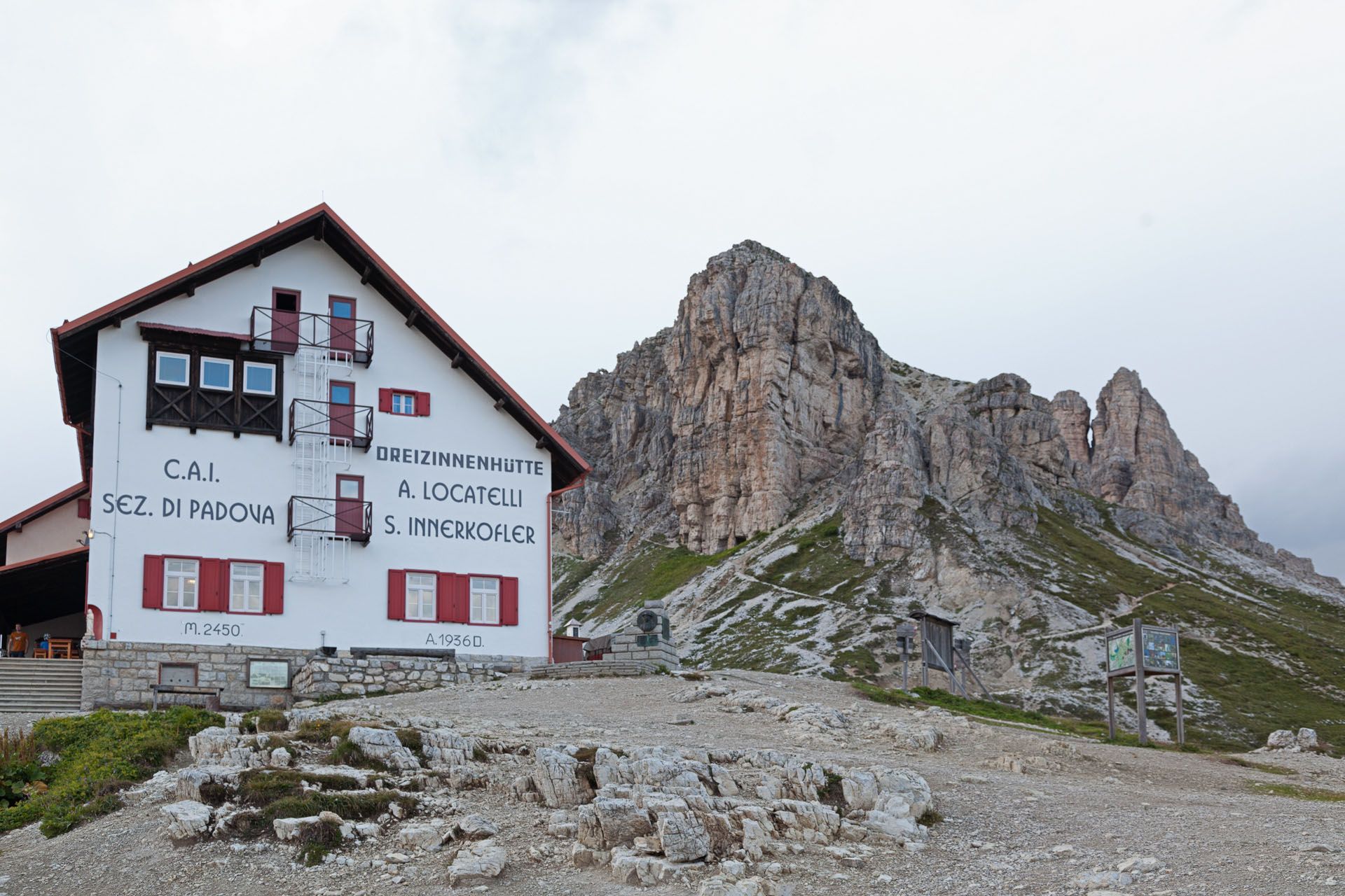 Rifugio Locatelli alle Tre Cime di Lavaredo