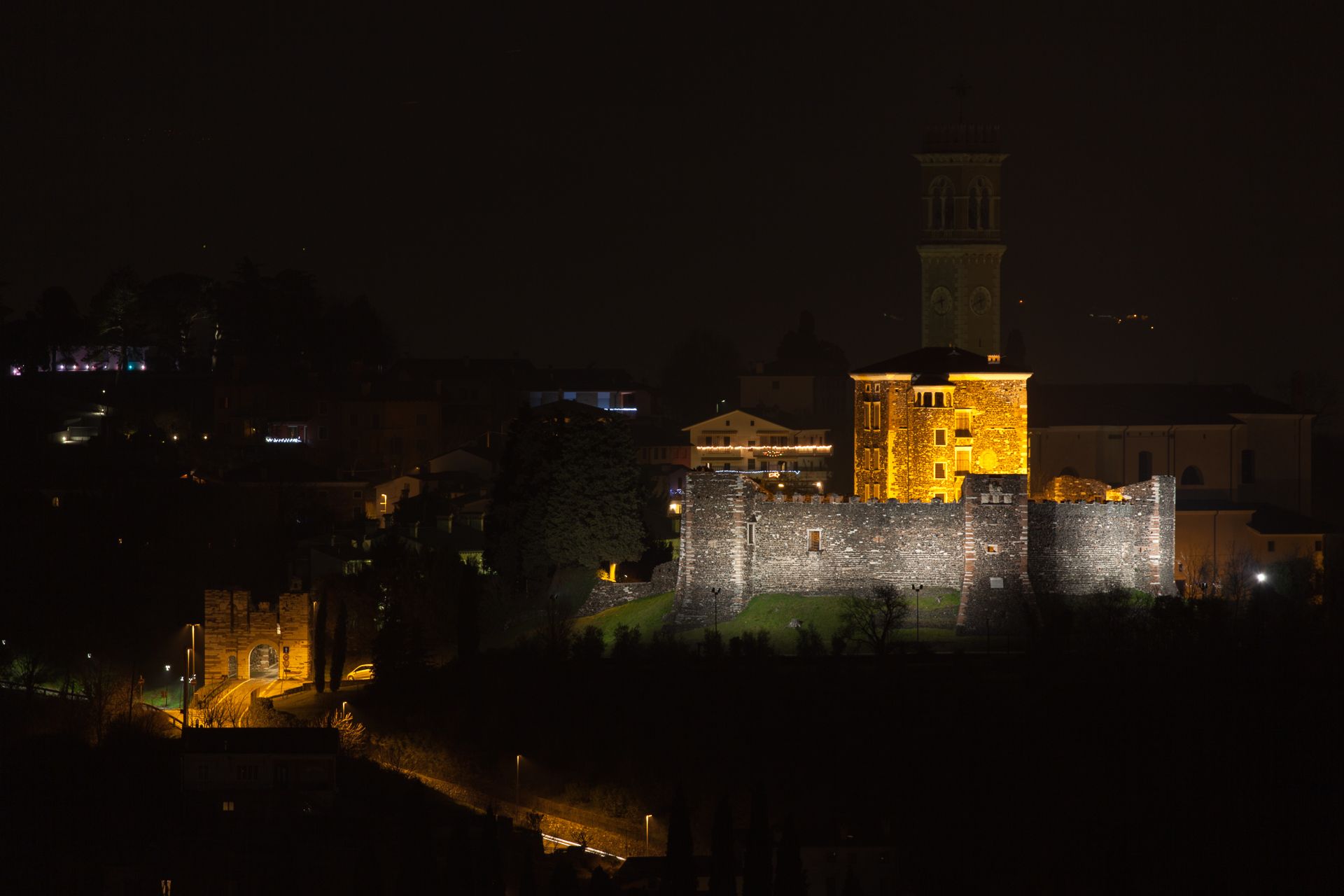 Castello di Arzignano di notte