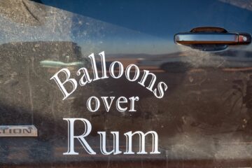 Logo of hot air balloon operator in Wadi Rum