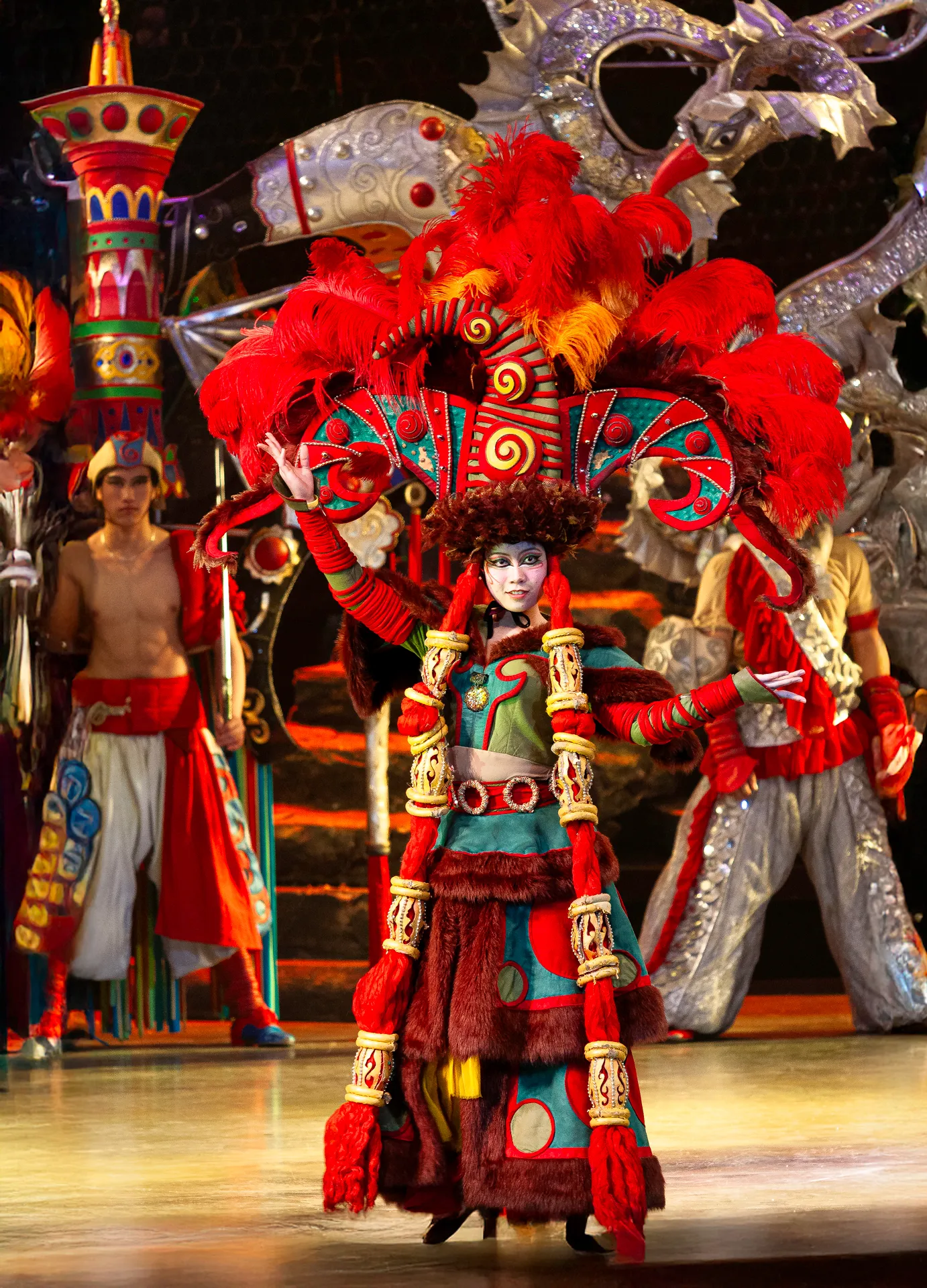 Esibizione coreografica di danza tradizionale cinese a Pechino, 2010