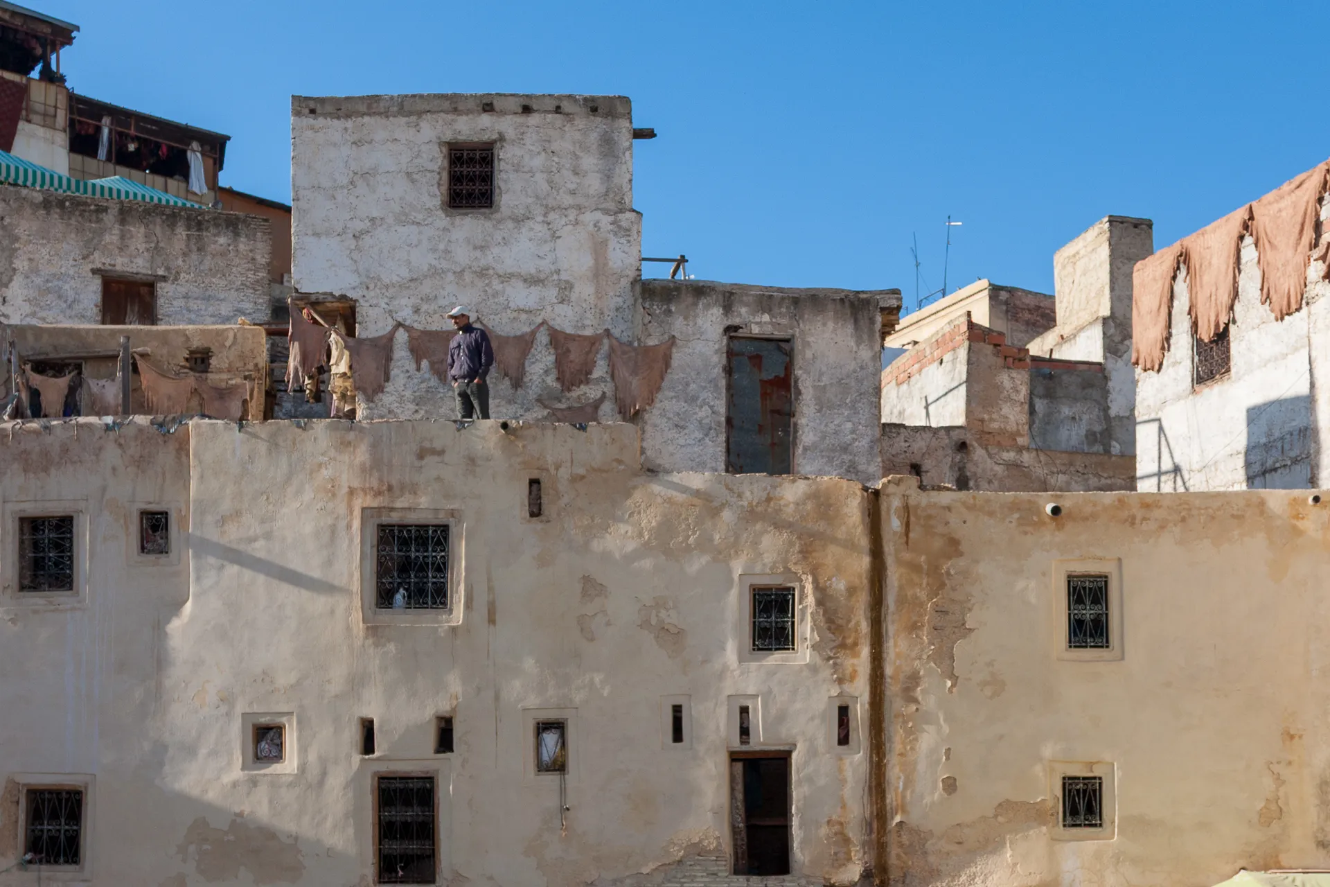 Panorama delle concerie tradizionali di Fès, Marocco.