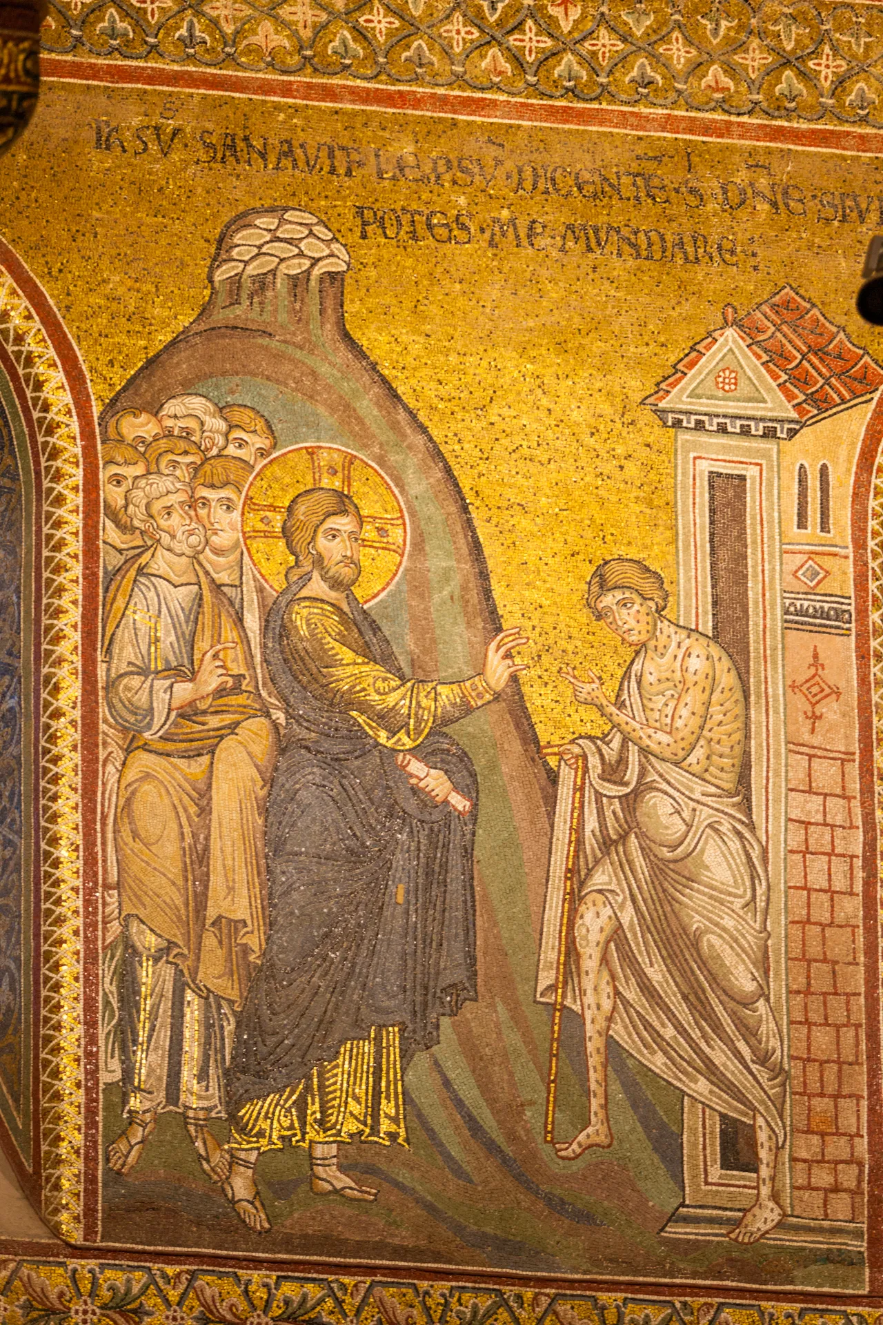 Mosaico con Gesù che guarisce un uomo malato di lebbra