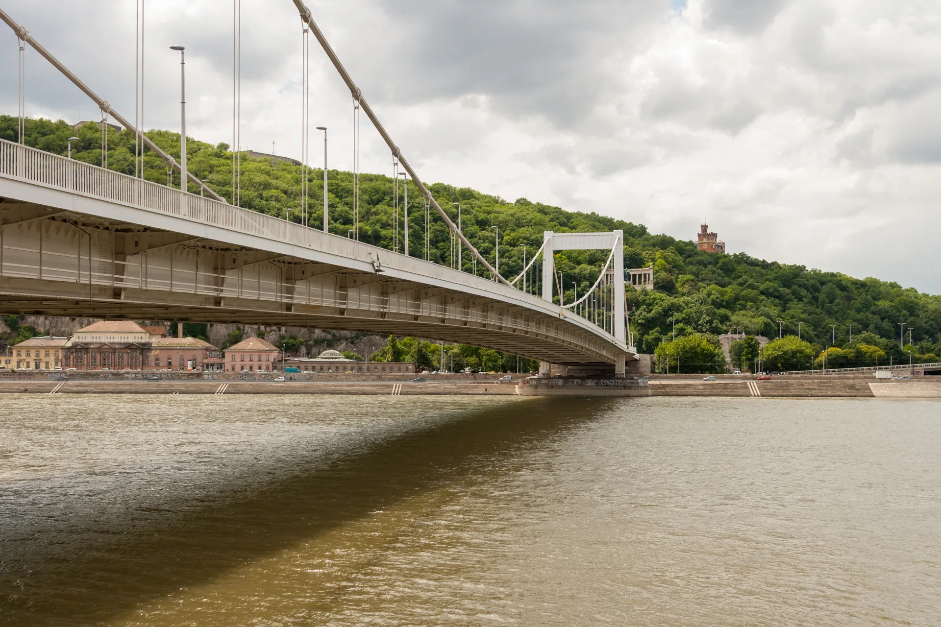 Ponte Elisabetta Budapest laterale